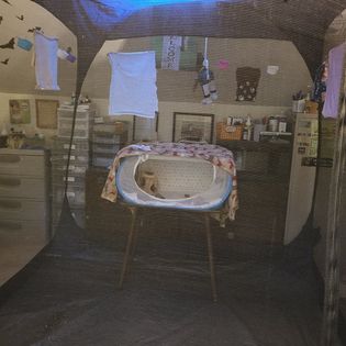 inside flight cage02